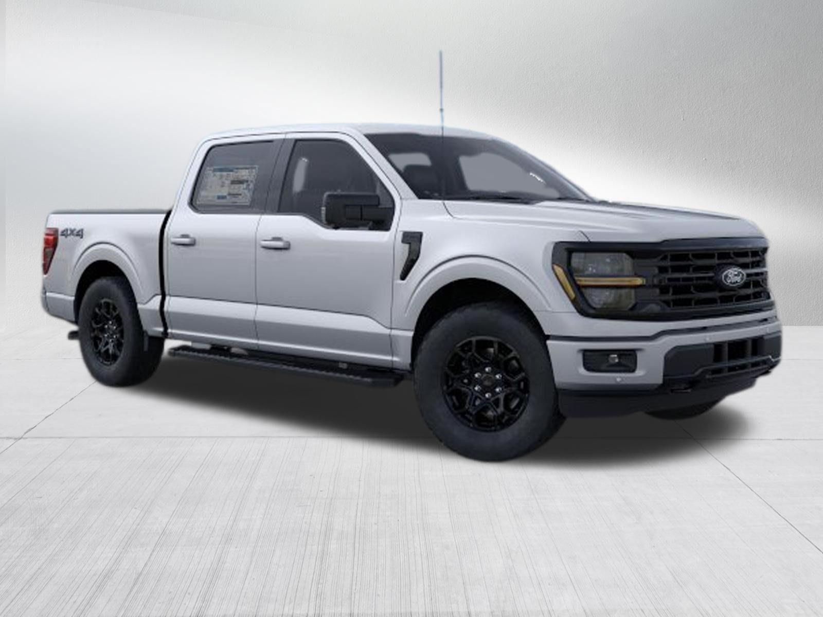 New 2026 Iconic Silver Metallic Ford XLT image 7