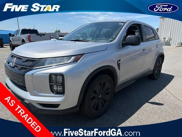 Used 2024 Gray Mitsubishi 2.0 LE image 7