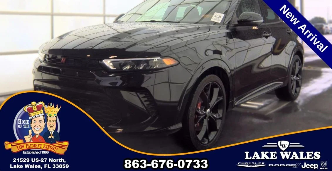 Used 2025  Dodge R/T Plus image 2