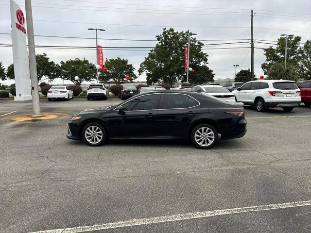 2024 Toyota Camry LE - Photo 6
