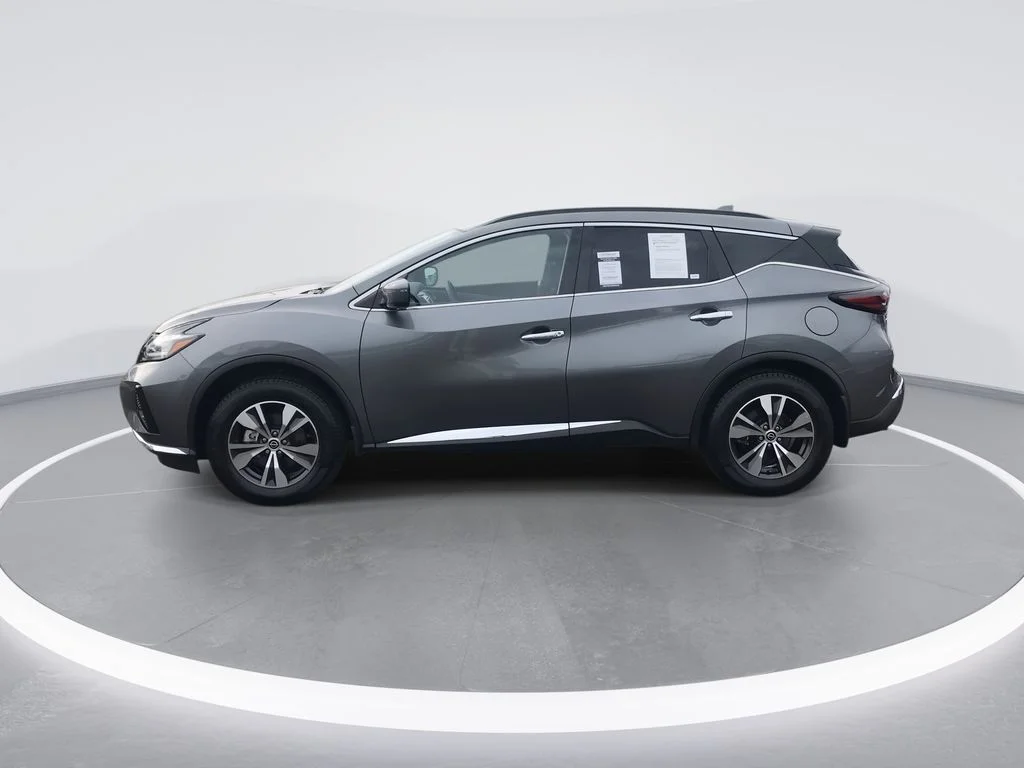 Used 2024 Gray Nissan SV image 5