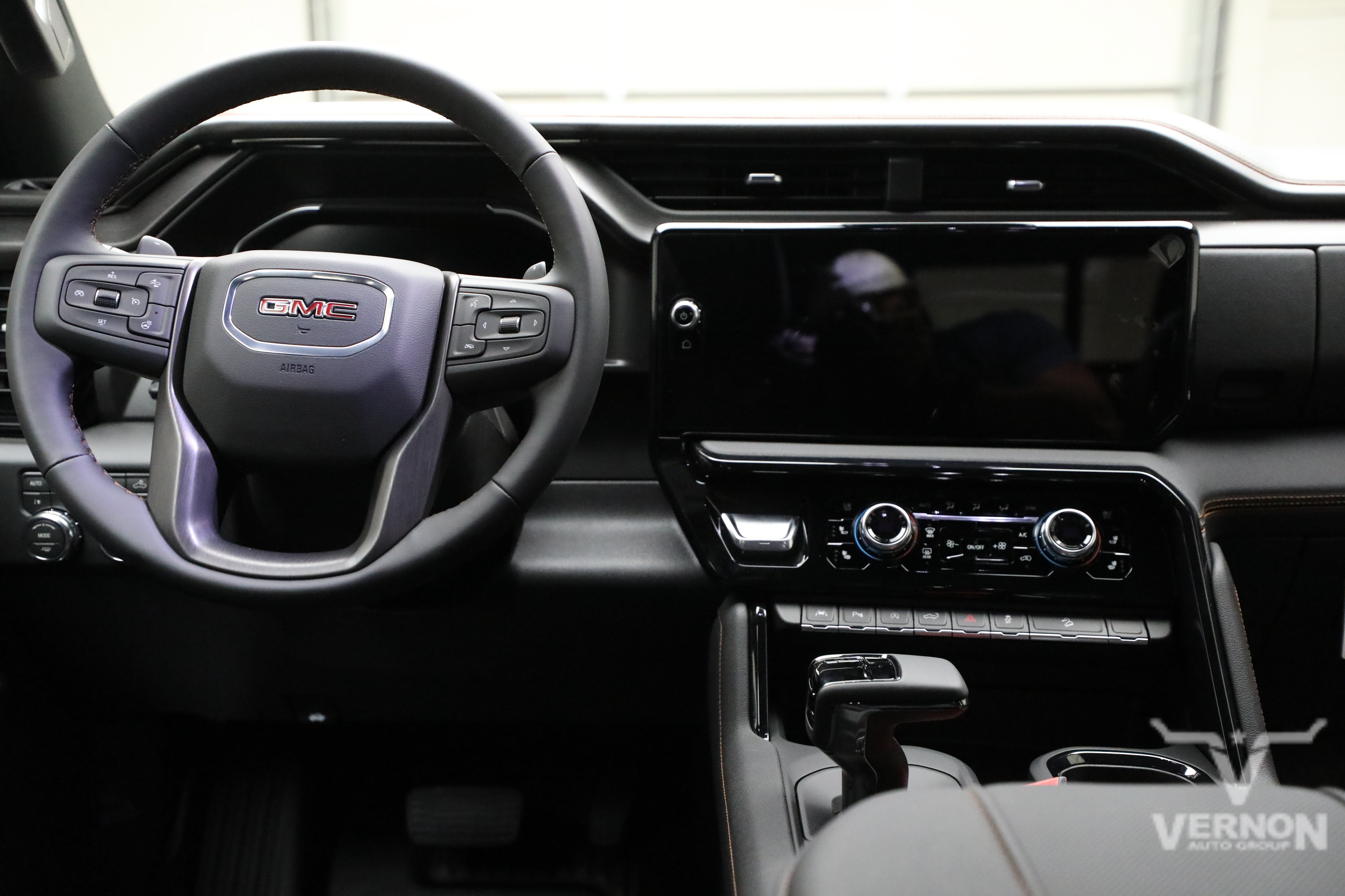 New 2026 Summit White GMC N image 21