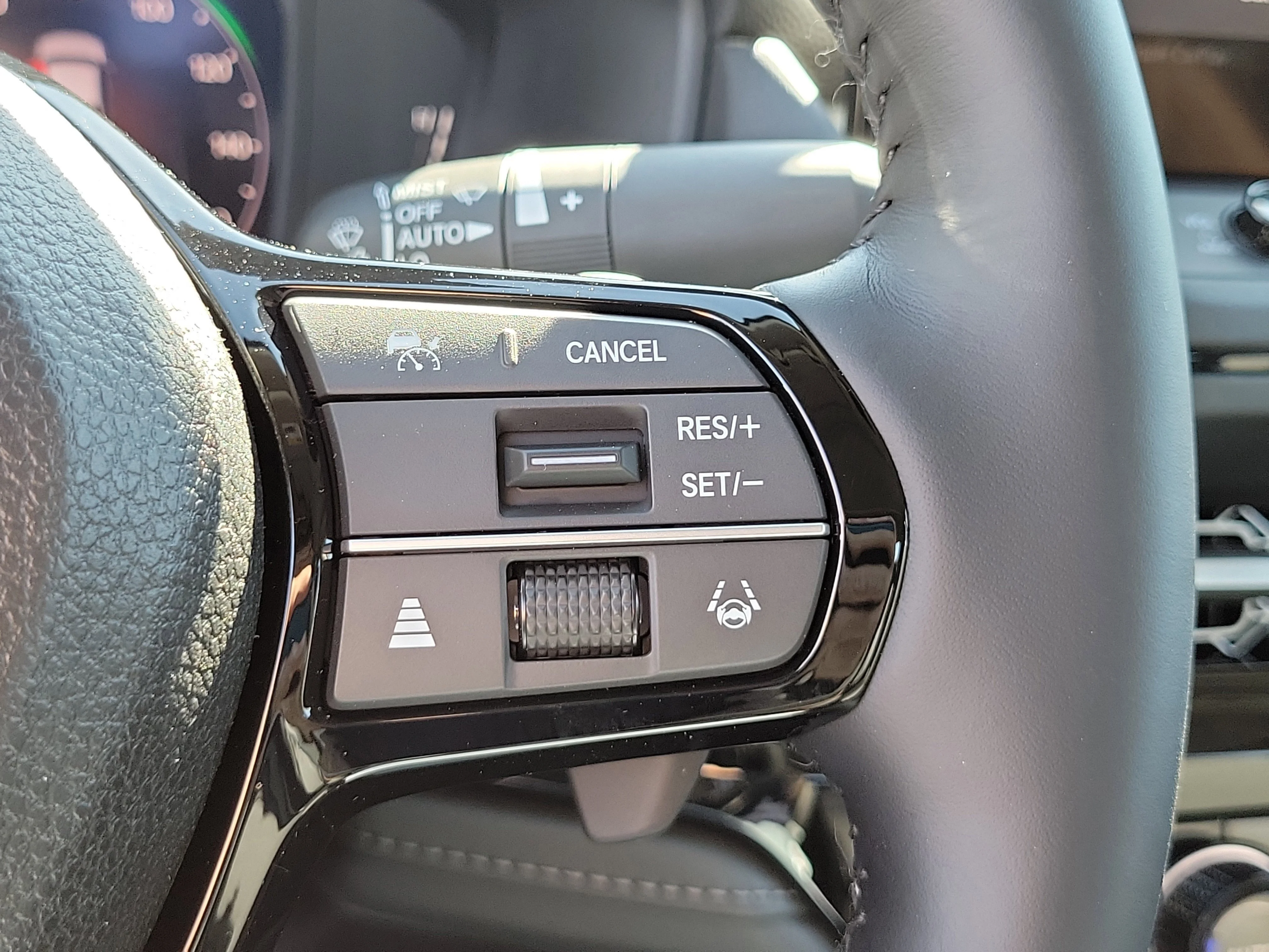 2026 Honda Accord Hybrid Touring - Photo 28
