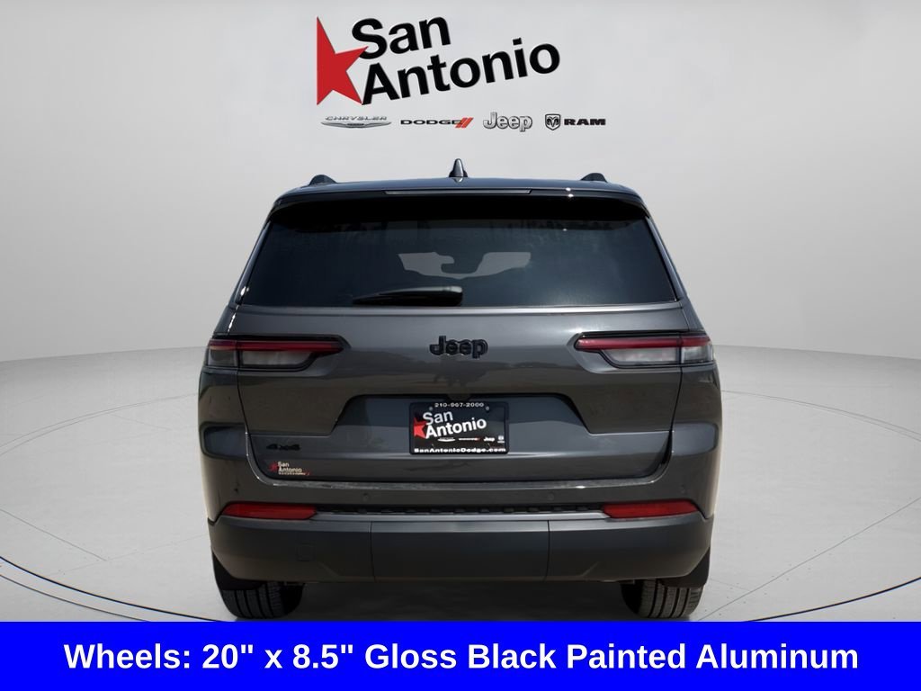 New 2026 Baltic Gray Metallic Clear-Coat Exterior Paint Jeep Limited image 13