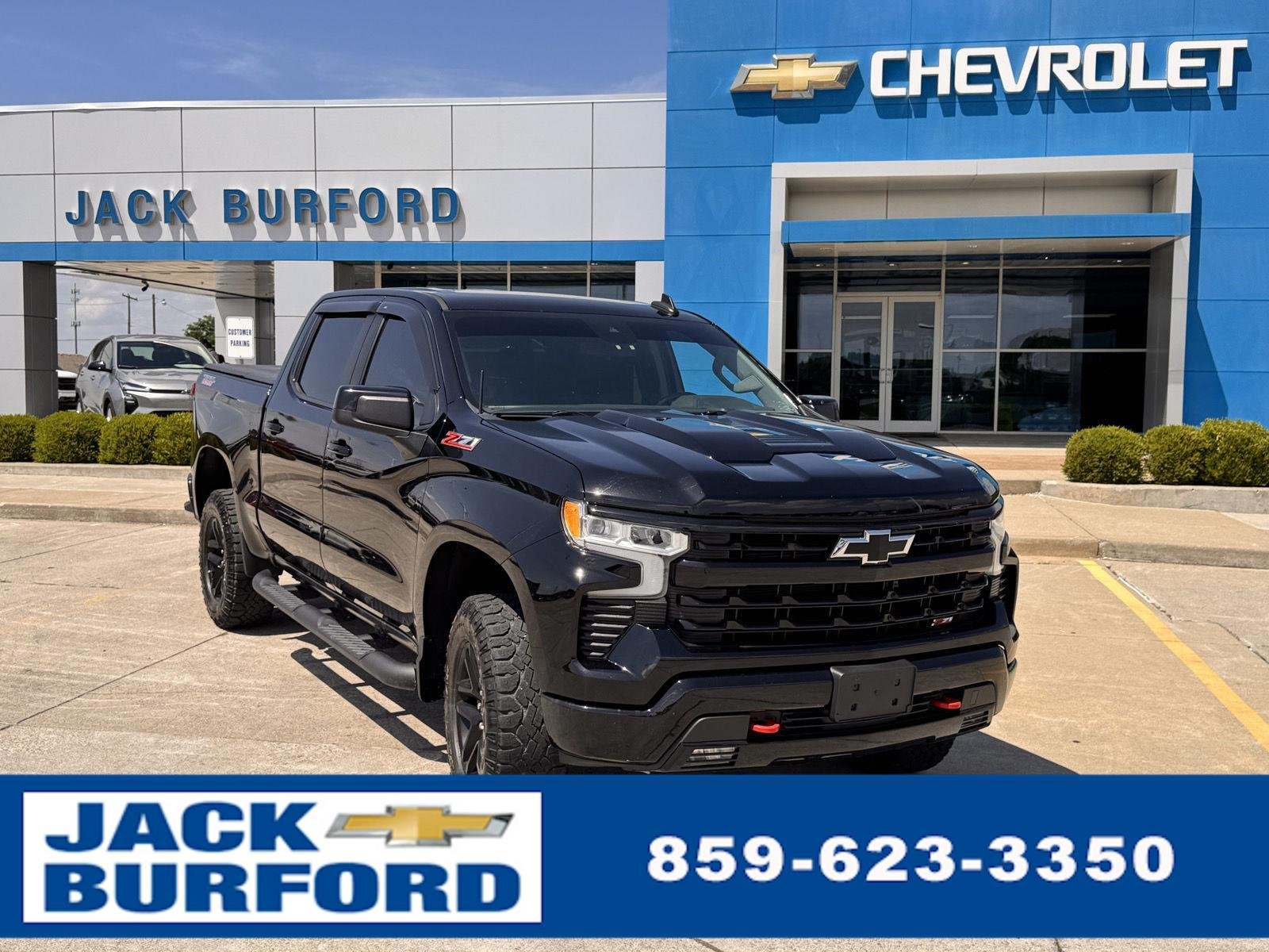 2023 Chevrolet Silverado 1500 LT Trail Boss 4X4 Crew Cab Short Box's photo