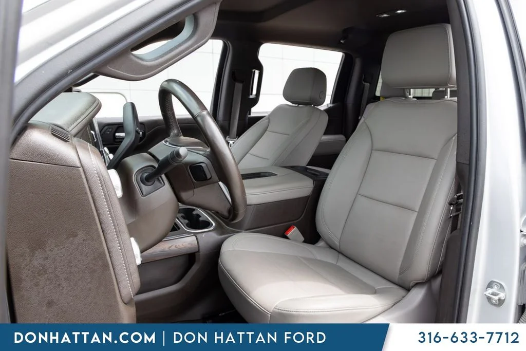 Used 2021 Silver GMC SLT image 15