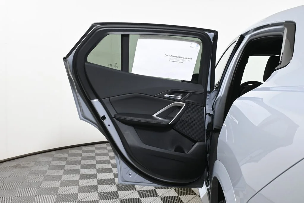 New 2027  BMW xDrive28i image 26