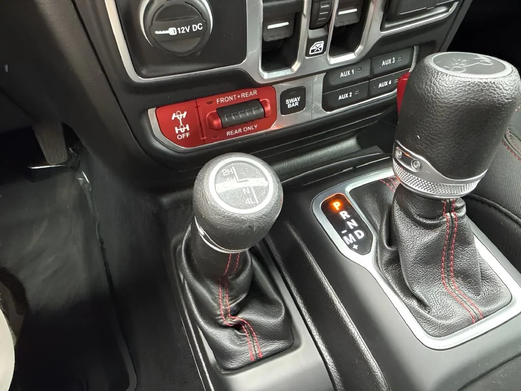 Used 2019 Black Jeep Unlimited Rubicon image 20