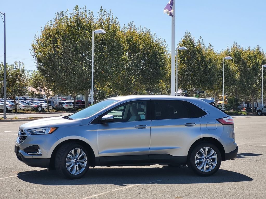 Used 2021 Silver Ford Titanium image 7