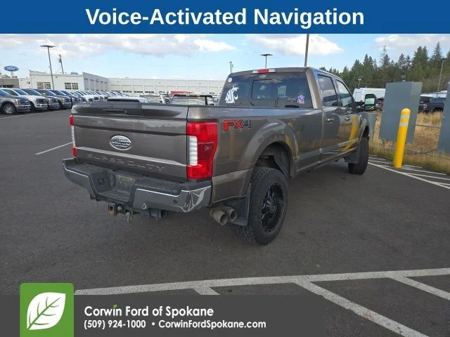 Used 2018 Stone Gray Metallic Ford Lariat image 4