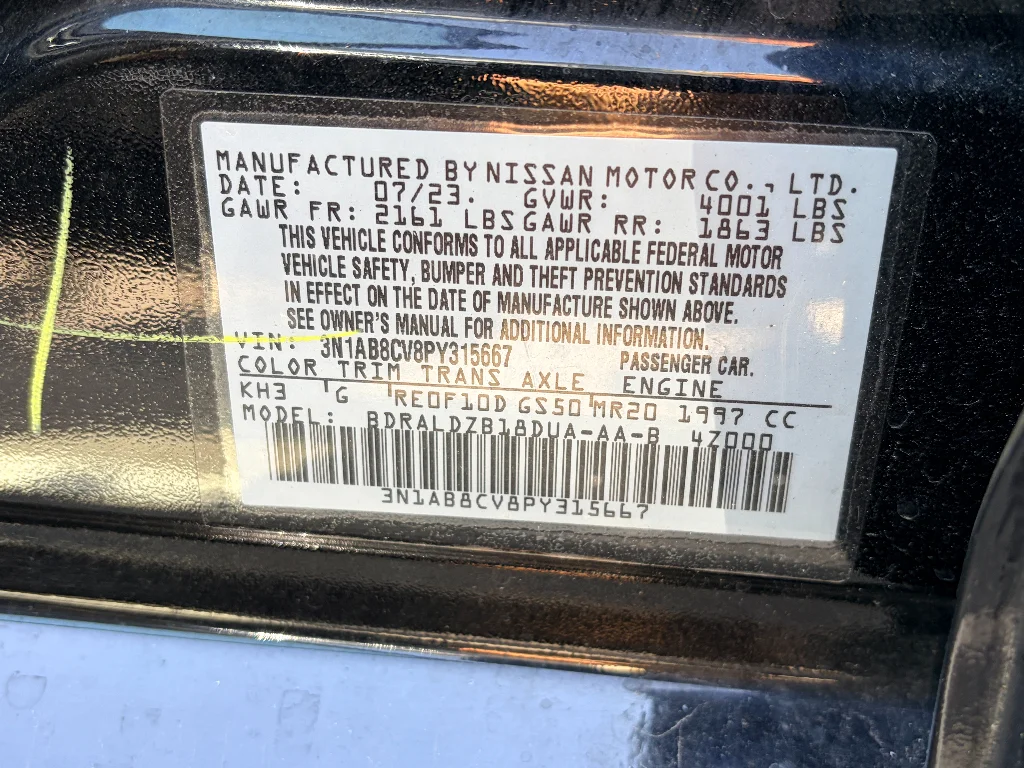 Used 2023 Super Black Nissan SV image 31