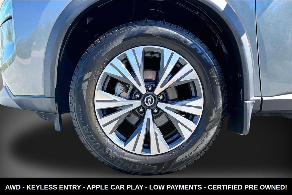 Used 2021 Gray Nissan SV image 38