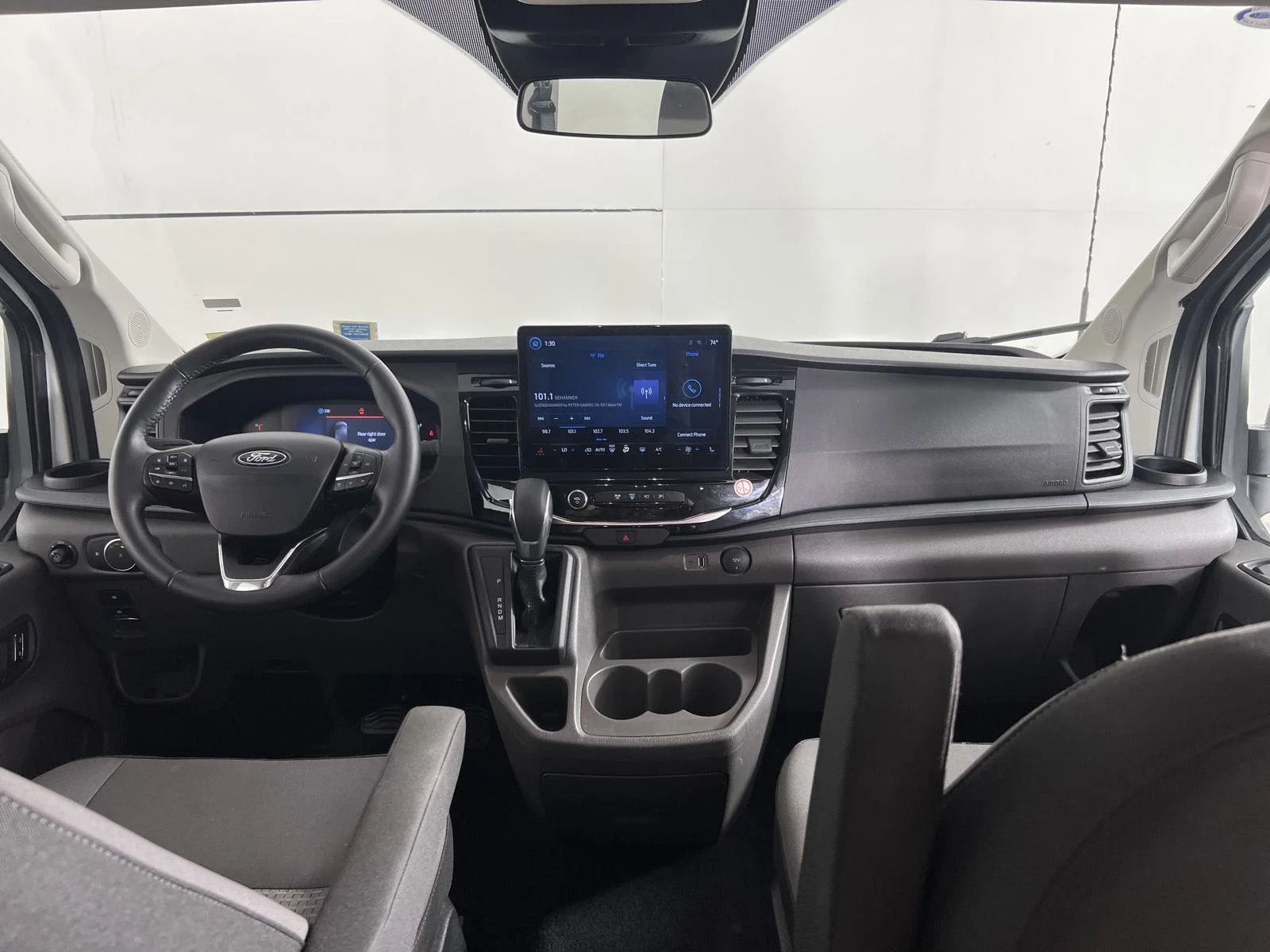 Used 2026 Oxford White Ford 350 XLT image 3