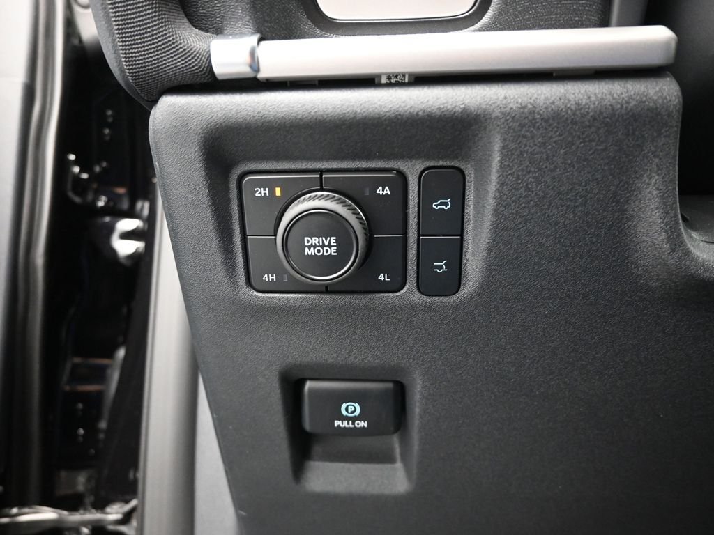 New 2026 Agate Black Metallic Ford Active image 14