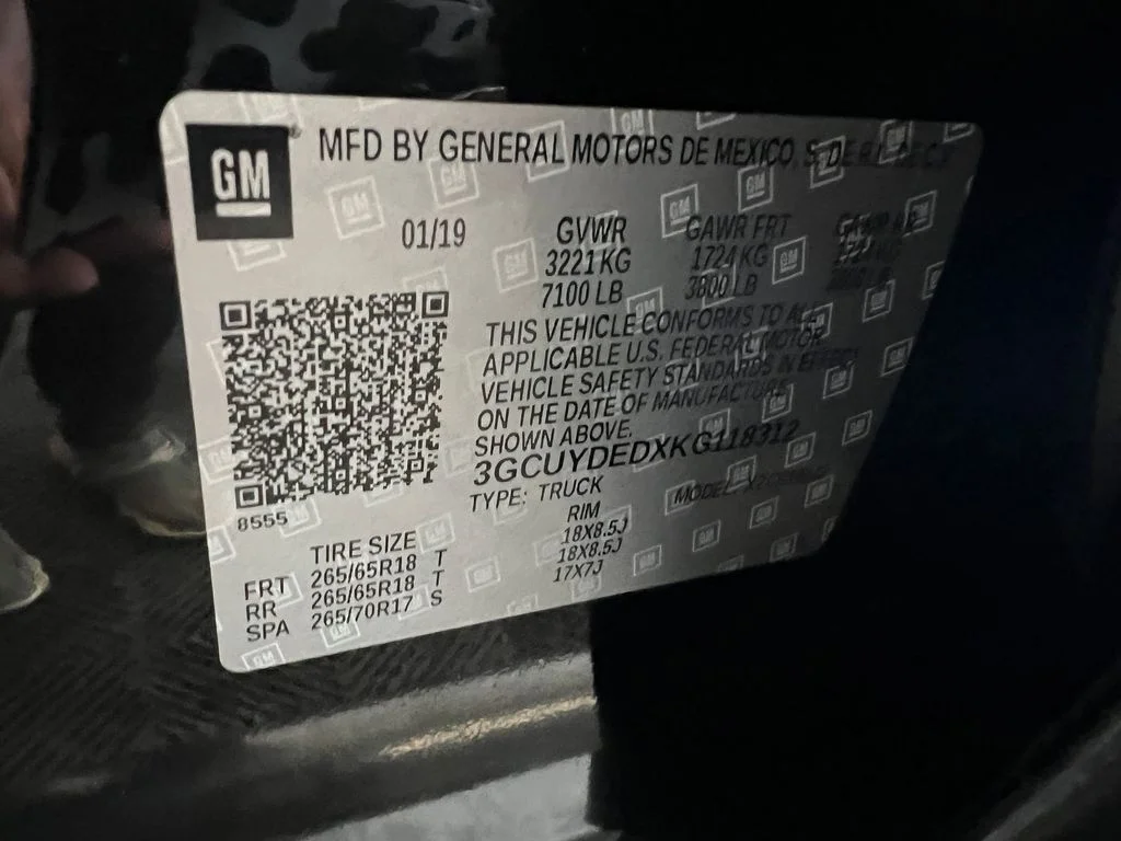 Used 2019 Black Chevrolet LT image 18