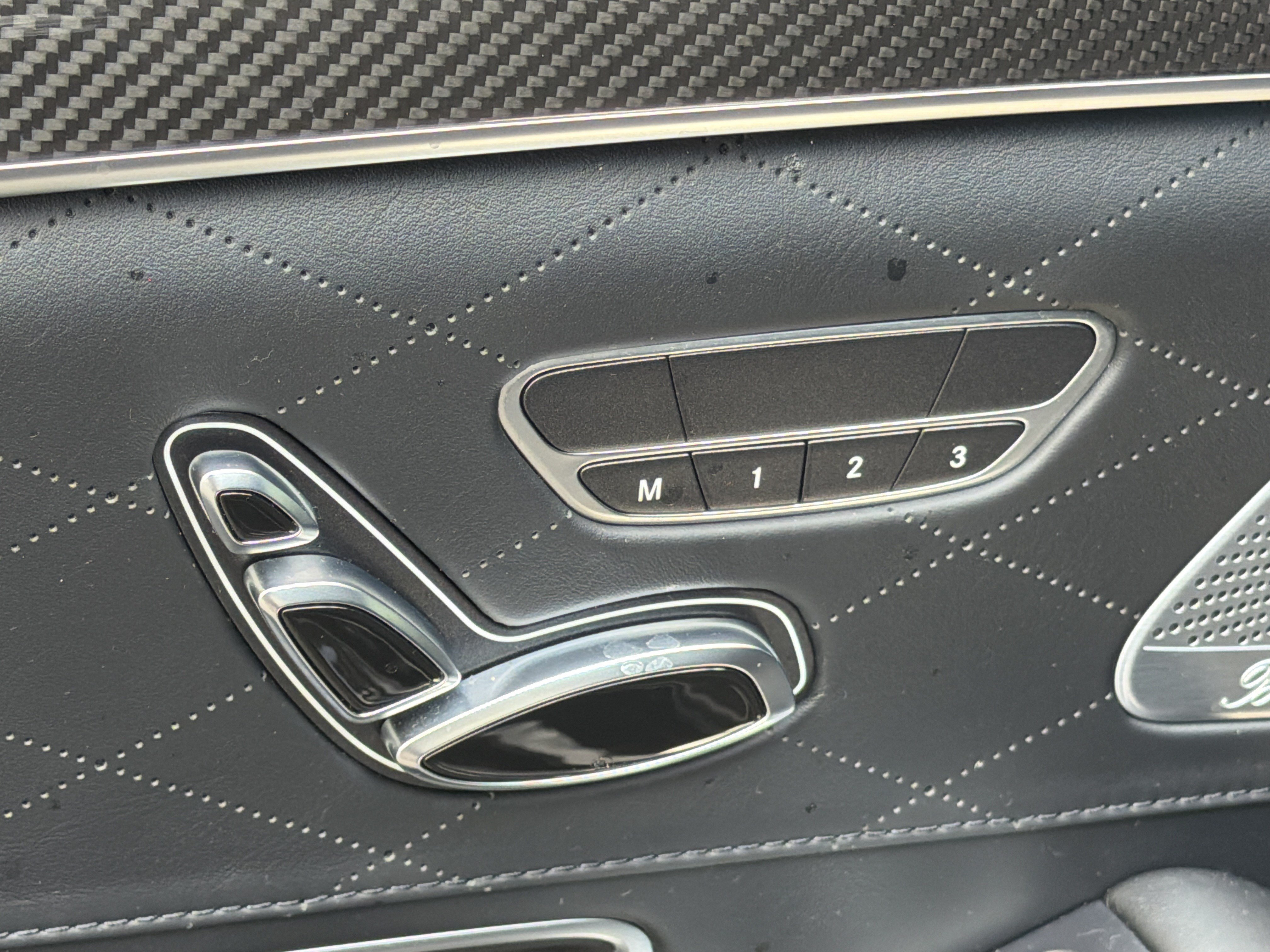 Used 2020 Black Mercedes-Benz AMG® S 63 image 21