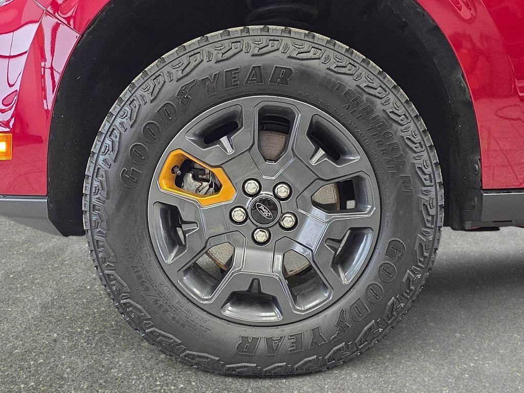 Used 2025 Red Ford Tremor image 30
