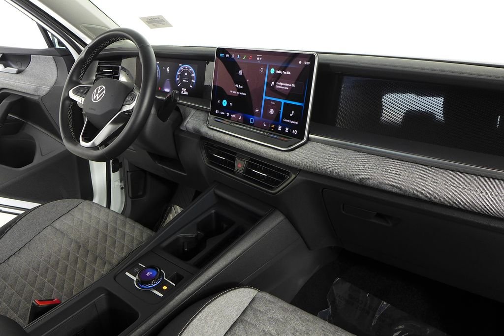 2025 Volkswagen Tiguan S - Photo 13