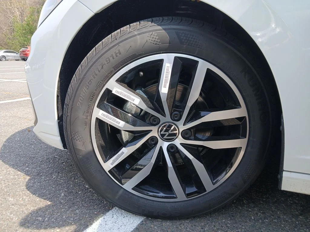 New 2026 White Volkswagen 1.5T SE image 26