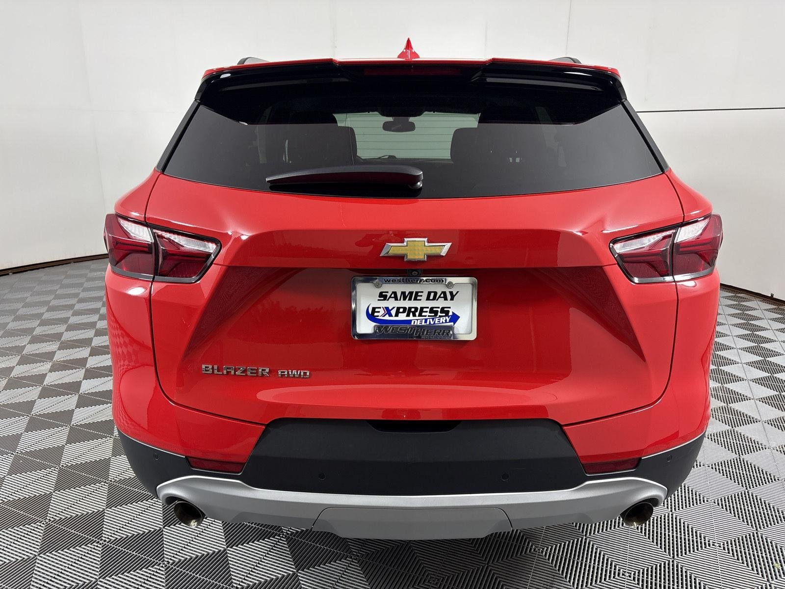 Used 2021 Red Hot Chevrolet LT image 17