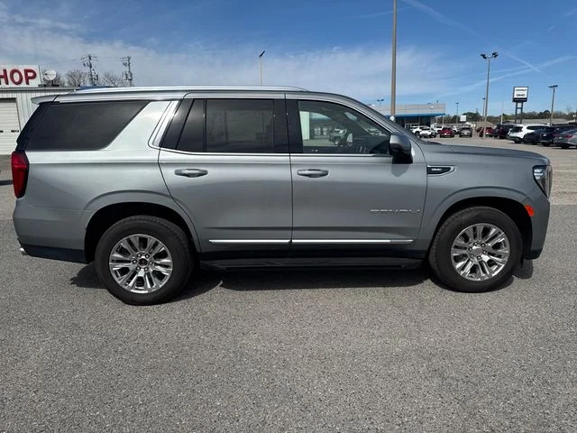 Used 2024 Silver GMC Denali image 6