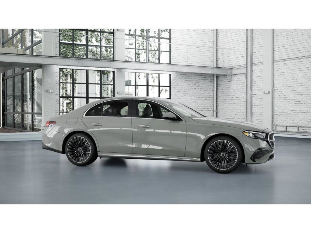 New 2027 MANUFAKTUR Alpine Grey Mercedes-Benz E 450 image 14