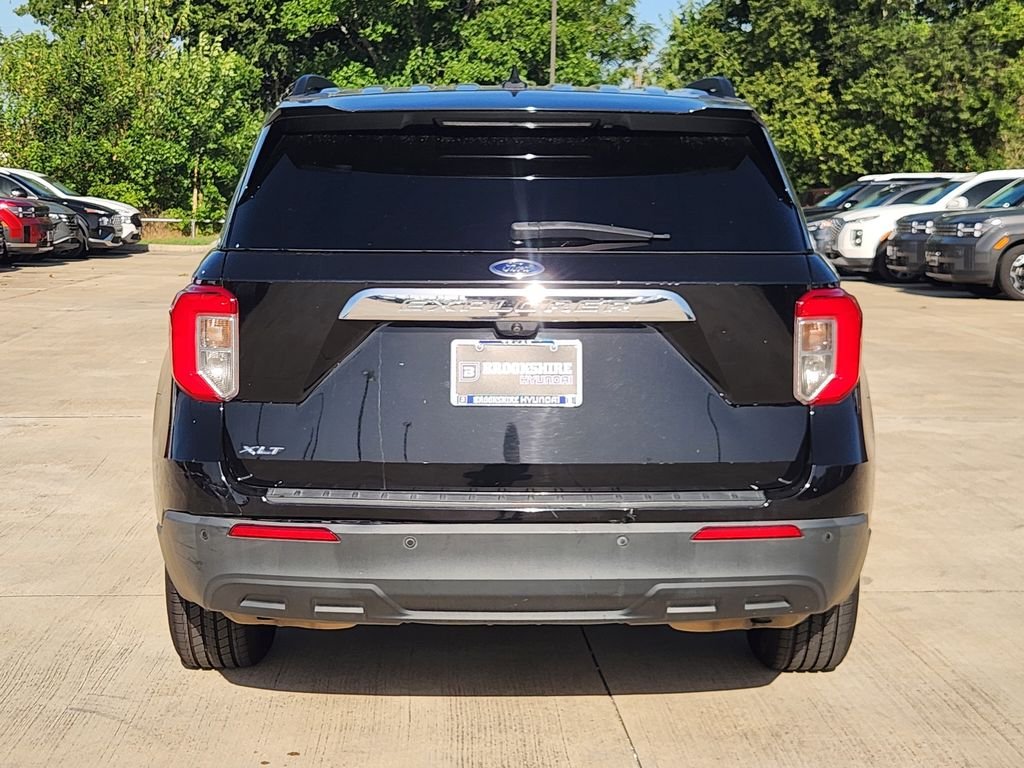 Used 2020 Agate Black Metallic Ford XLT image 8