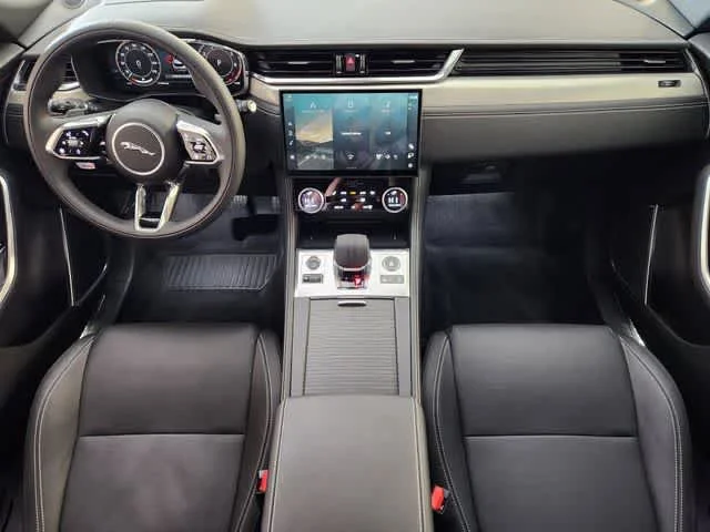 2026 Jaguar F-Pace R-Dynamic S - Photo 4