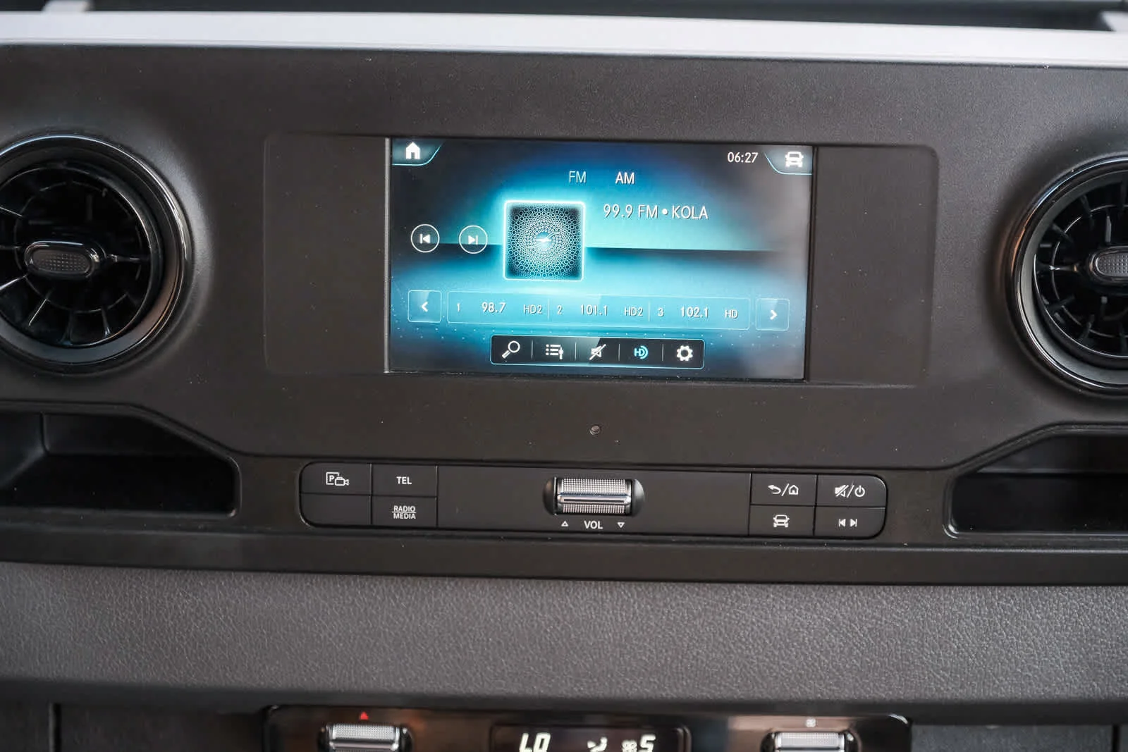 Used 2024 Blue Grey Mercedes-Benz Cargo 170 WB image 30