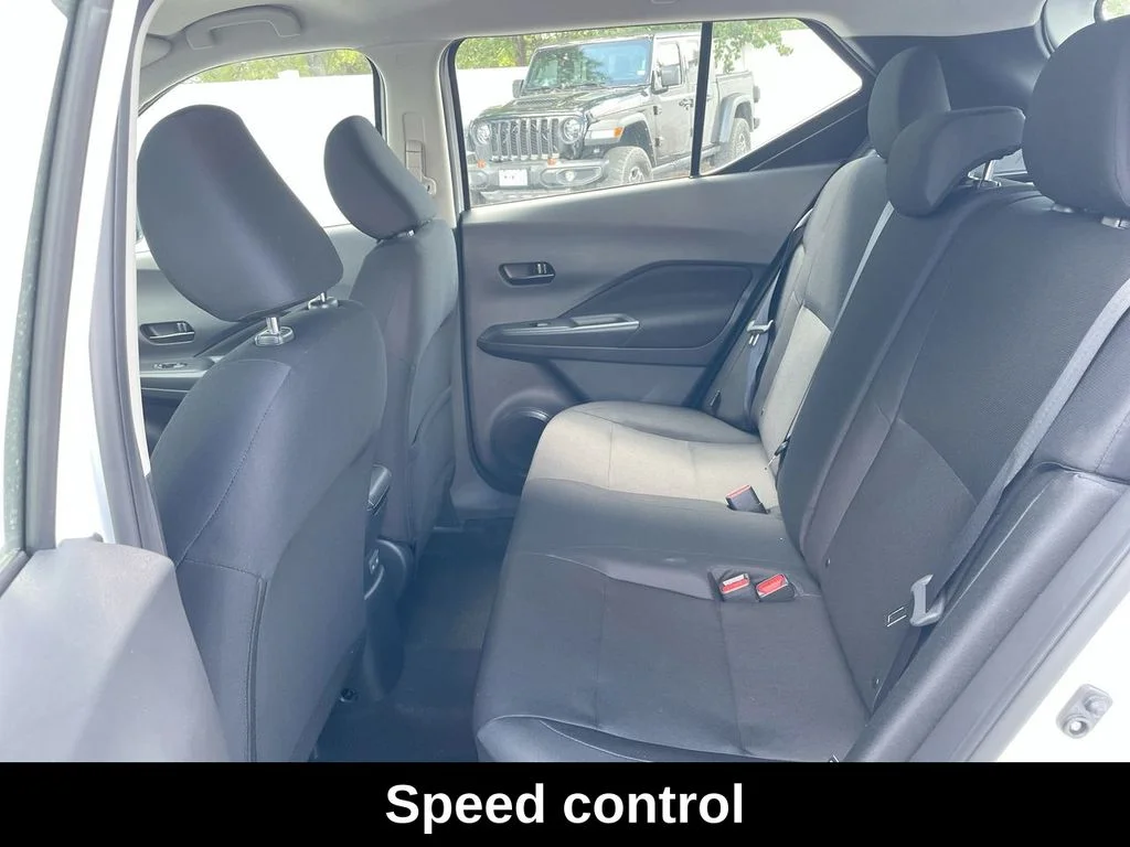 2025 Nissan KICKS PLAY Base - Photo 34