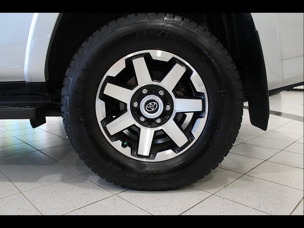 2024 Toyota 4Runner TRD Off-Road Premium - Photo 12