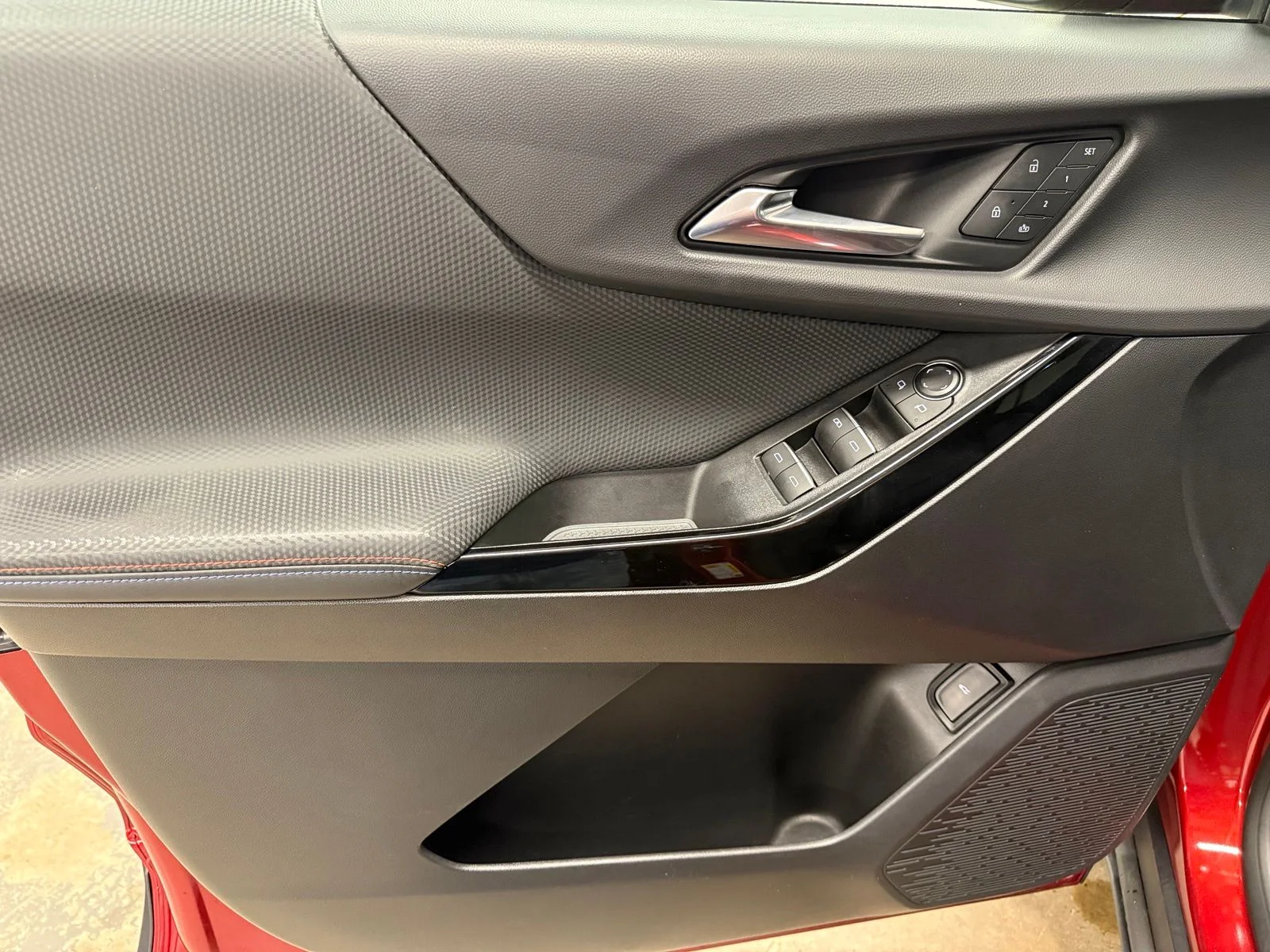 Used 2025 Red Chevrolet RS image 21