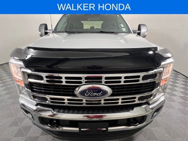 Used 2025 White Ford XLT image 2