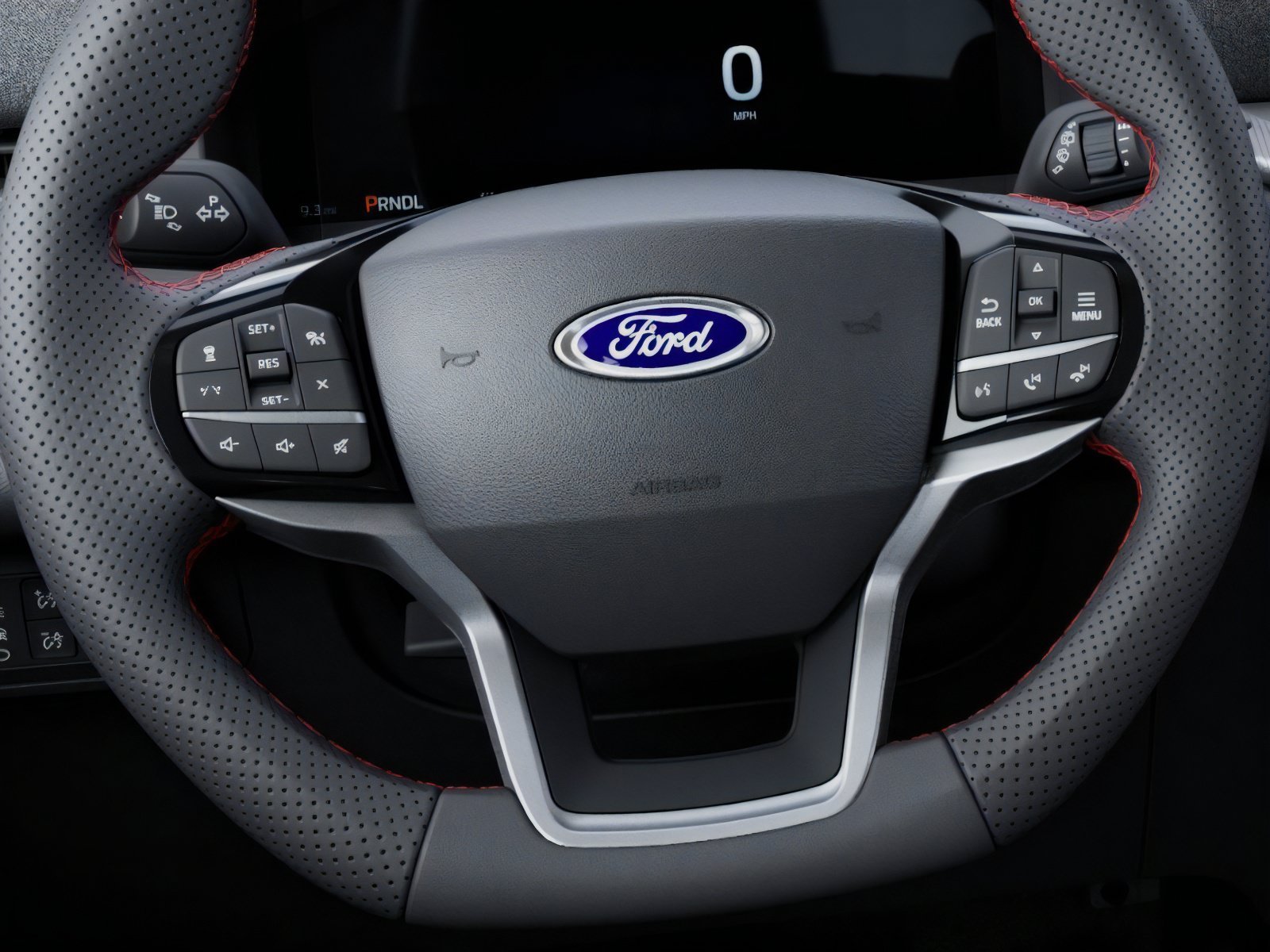 New 2027 Star White Metallic Tri-Coat Ford ST-Line image 11