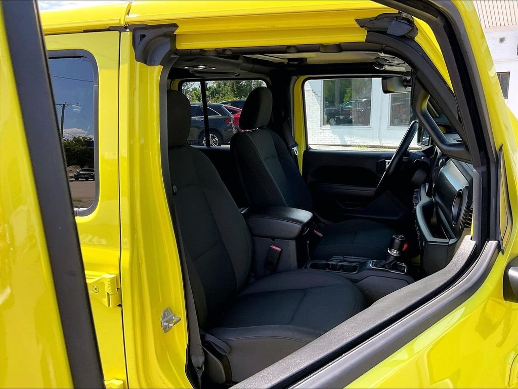 Used 2022 Yellow Jeep Unlimited High Tide image 11