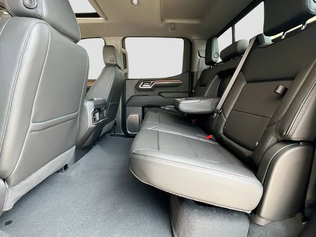 Used 2026 DOWNPOUR METALLIC GMC Denali image 17