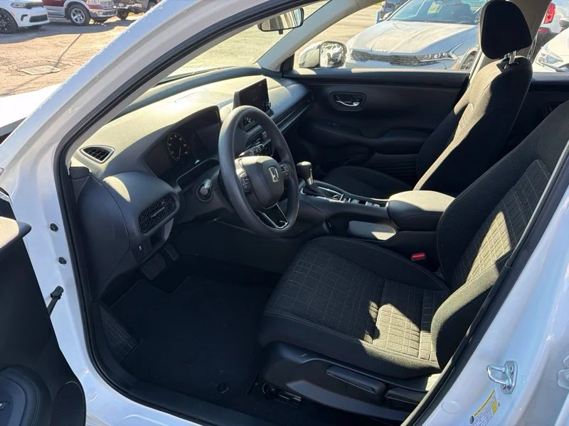 Used 2024  Honda LX image 12