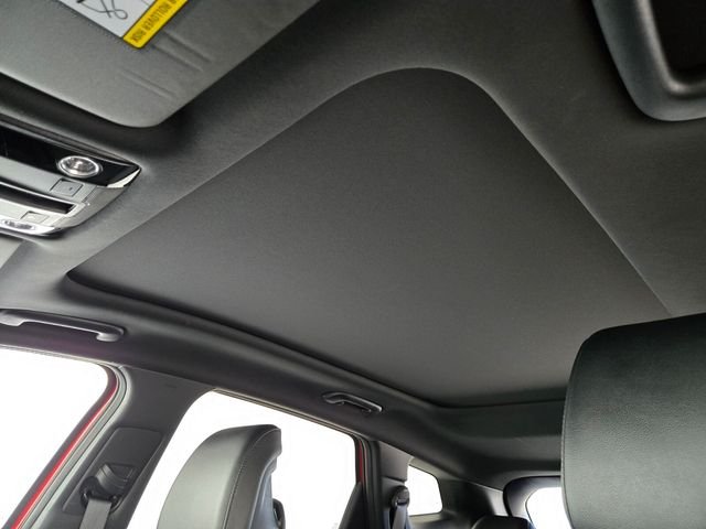 Used 2026 Red Kia X-Line image 11