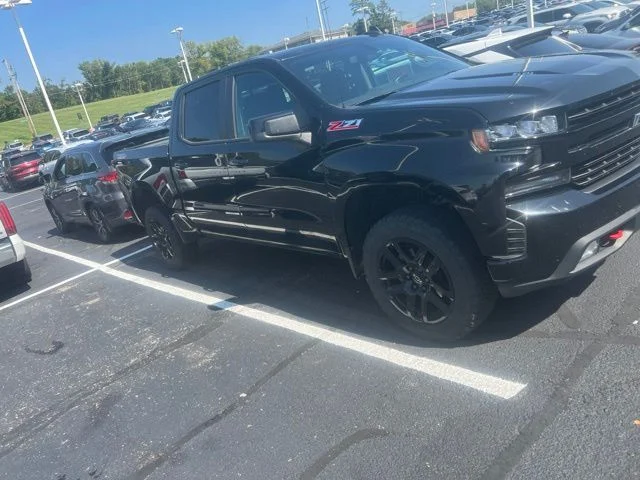 Used 2021 Black Chevrolet LT Trail Boss image 4