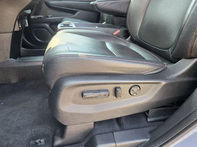 Used 2023 Sonic Gray Pearl Honda Sport image 10