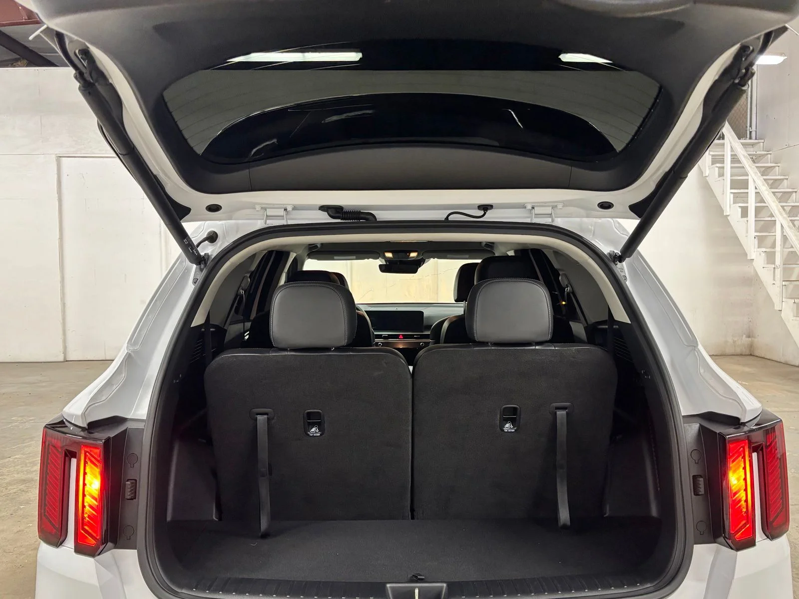 Used 2025 White Kia EX image 25