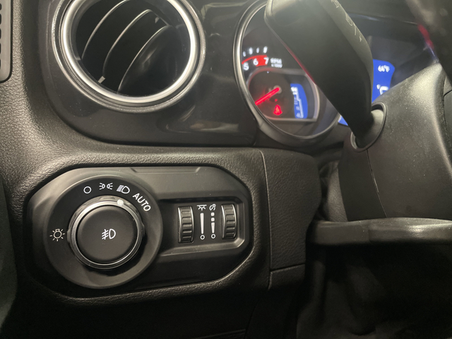 Used 2021 Snazzberry Pearlcoat Jeep Unlimited Rubicon 392 image 26