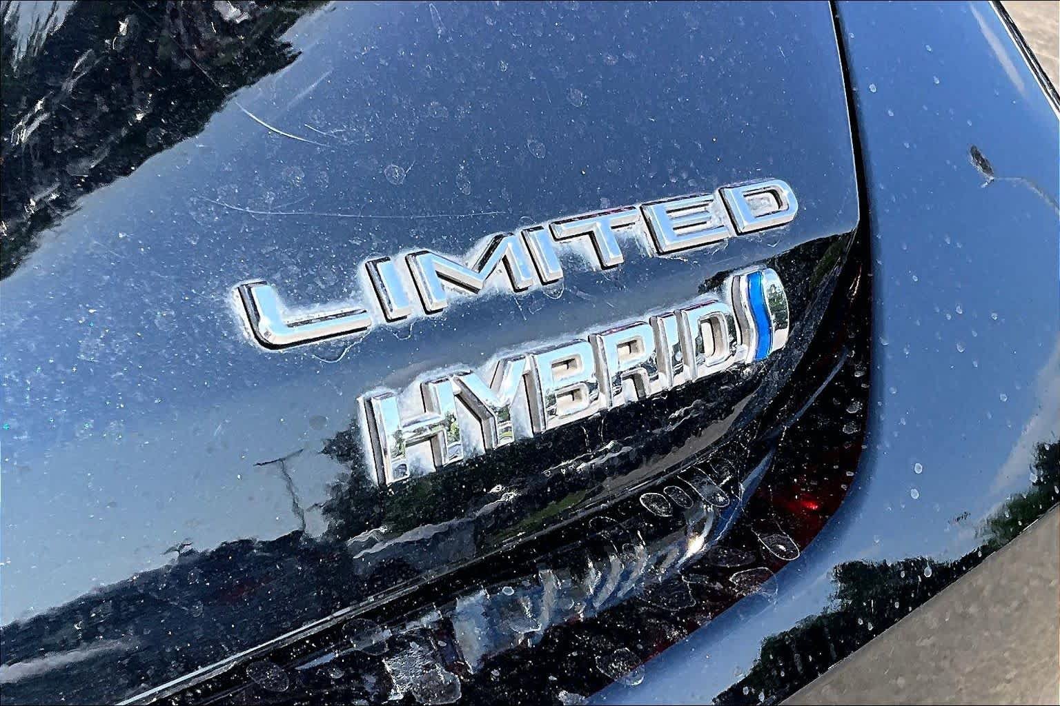 Pre-Owned 2021 Toyota Avalon Hybrid Limited