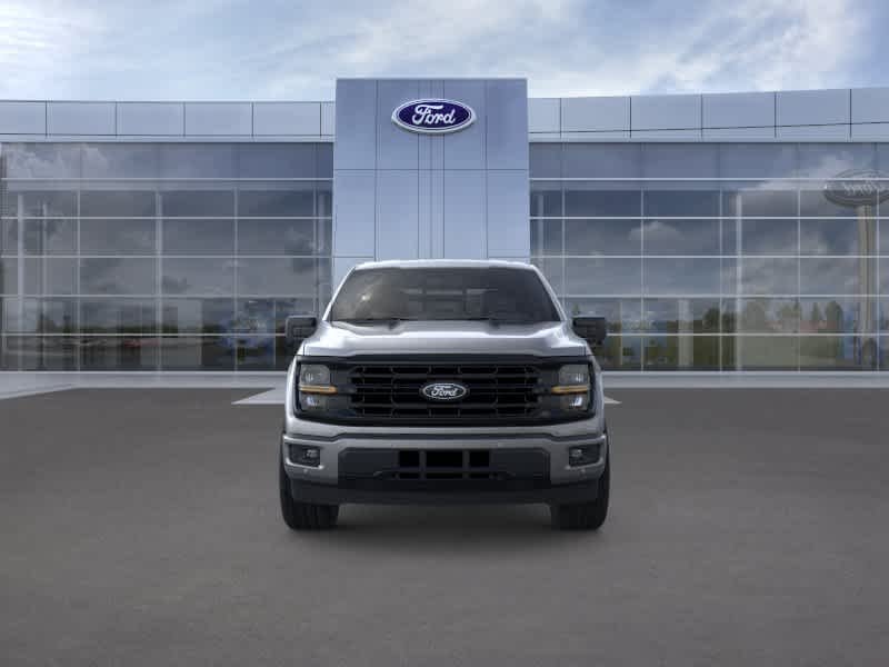 New 2026 Carbonized Gray Metallic Ford XLT image 6