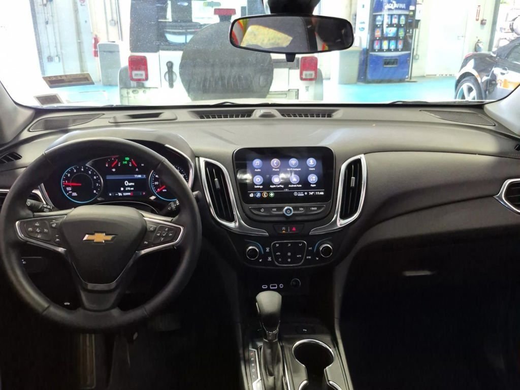 Used 2024 White Chevrolet LT image 9