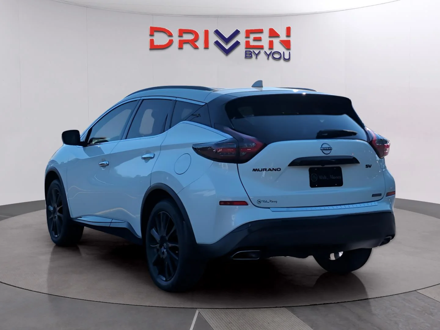 Used 2023 Pearl White Tricoat Nissan SV image 3