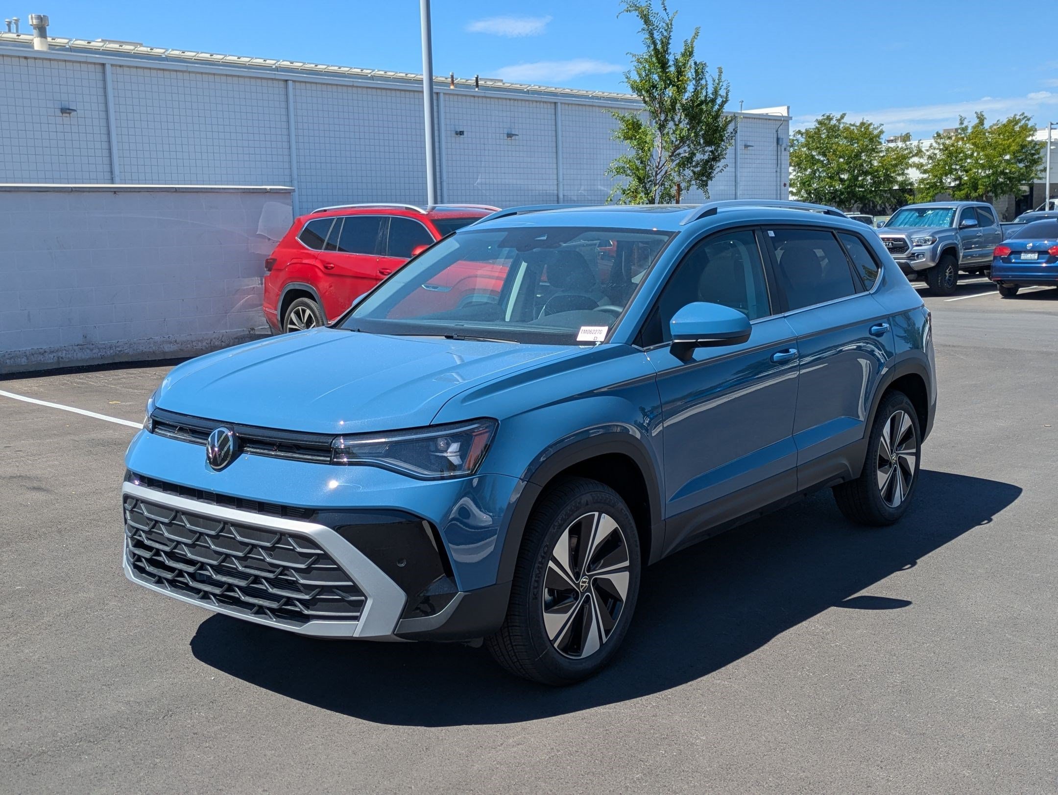 New 2026 Monterey Blue Pearl Volkswagen SE image 8