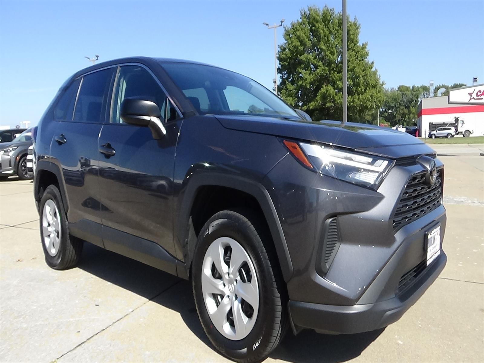 Used 2025 Magnetic Gray Metallic (1g3) Toyota LE image 5
