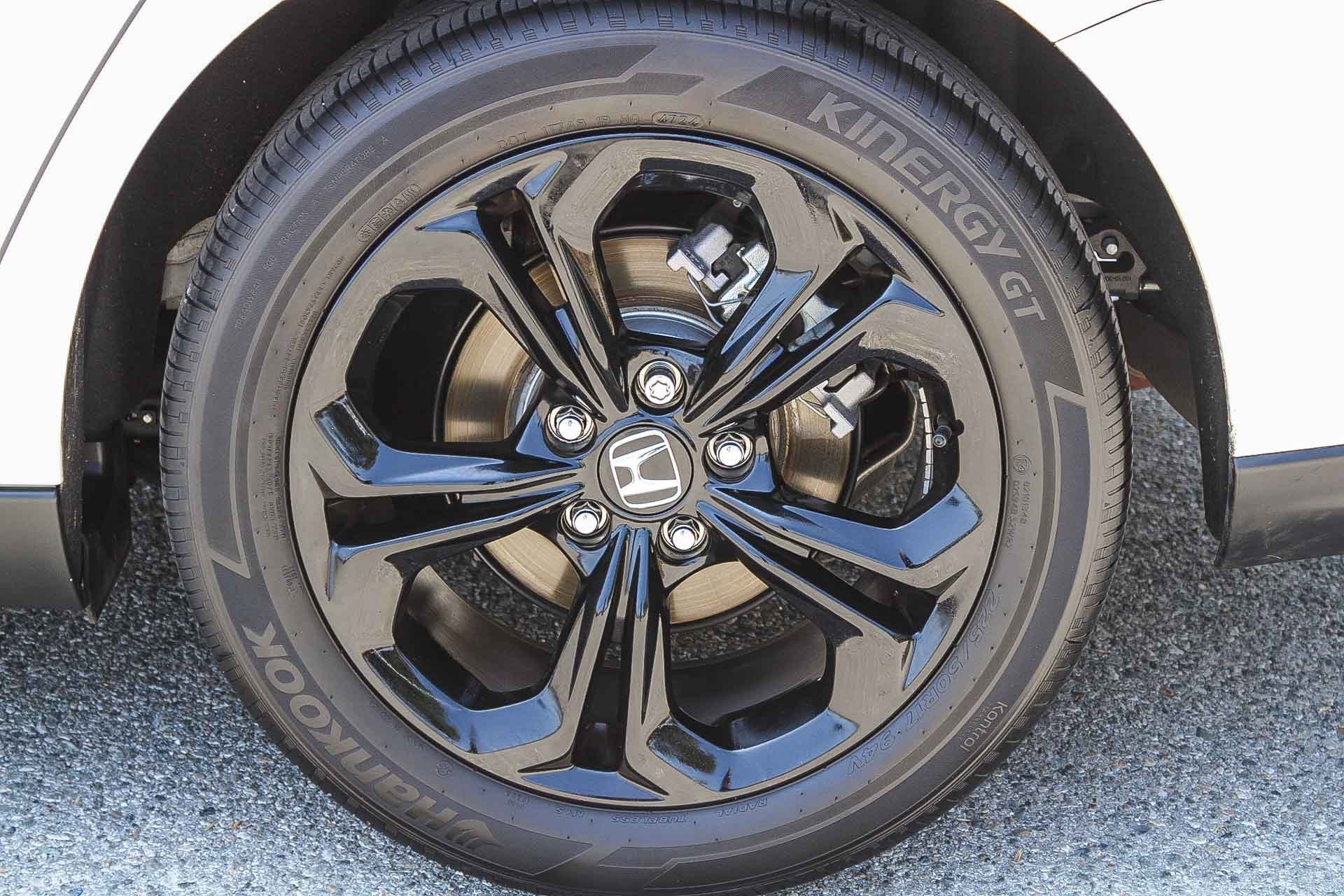 2025 Honda Accord SE - Photo 39