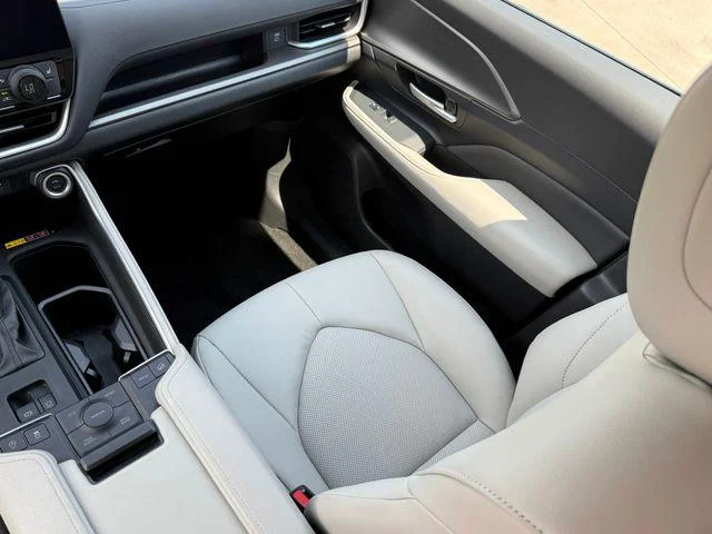 Certified Used 2026 STORM CLOUD Toyota XLE image 29